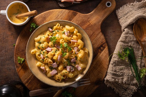 What's the Secret to a Luscious Banana Foster with Homemade Rum Caramel Sauce?