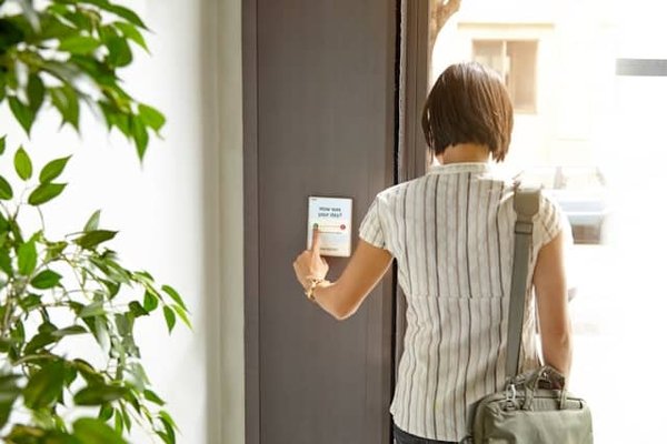 How Are Haptic Feedback Devices Enhancing Distance Learning?